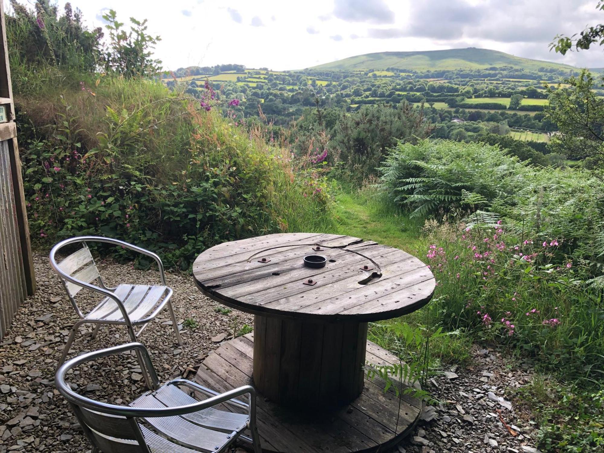 Foxesden, Unique Eco Cabin, Dartmoor Views South Brent Exteriör bild